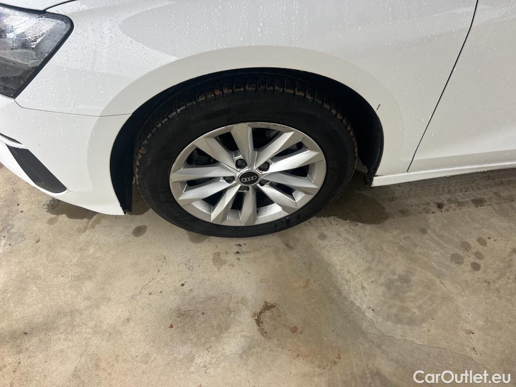  Audi  A3 AUDI  / 2020 / 5P / berlina con portón Sportback 30 TFSI 81kW (110CV) S tronic #7
