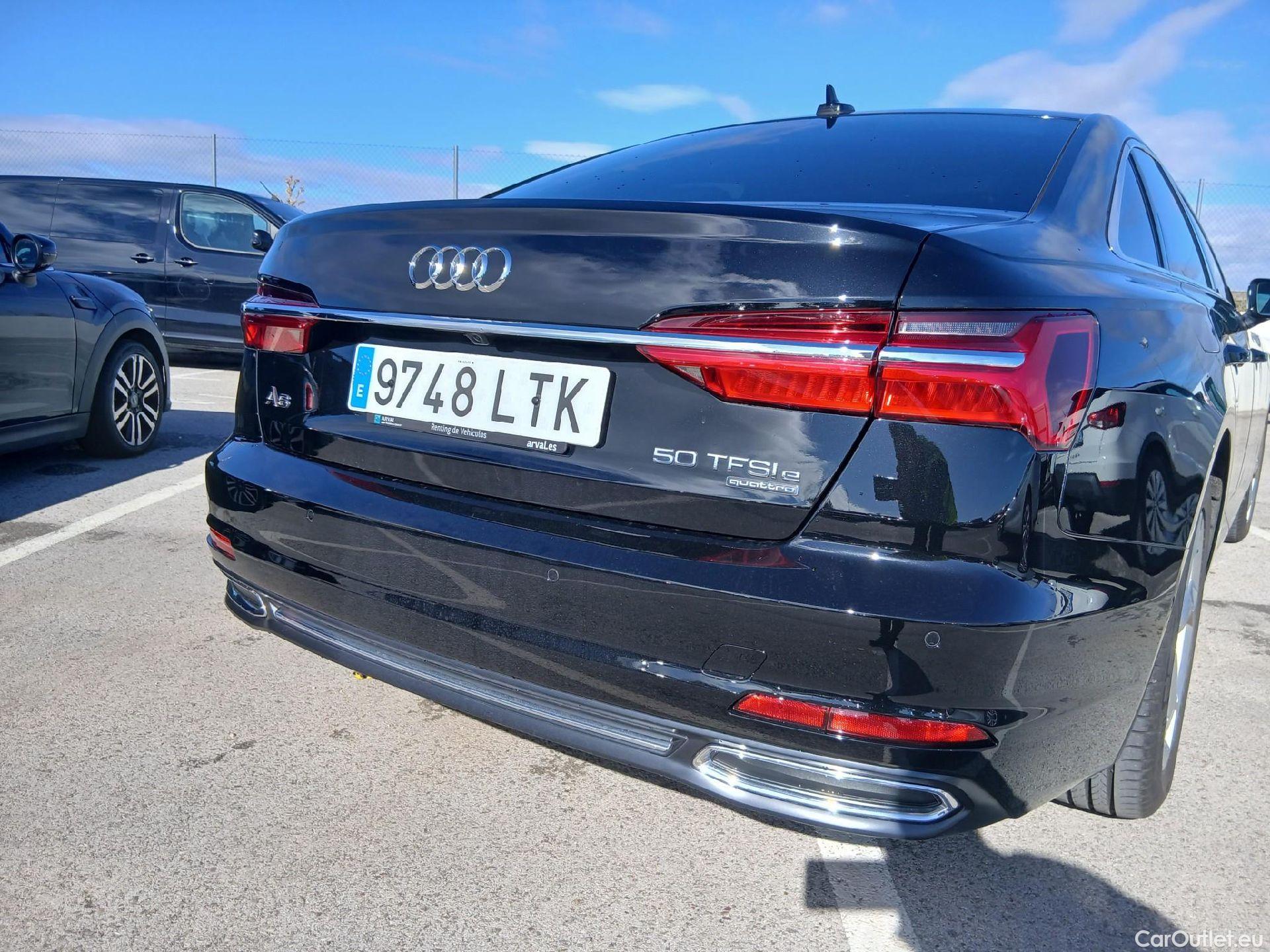  Audi  A6 AUDI  / 2018 / 4P / sedán 50 TFSIe quattro S tronic Sport #28