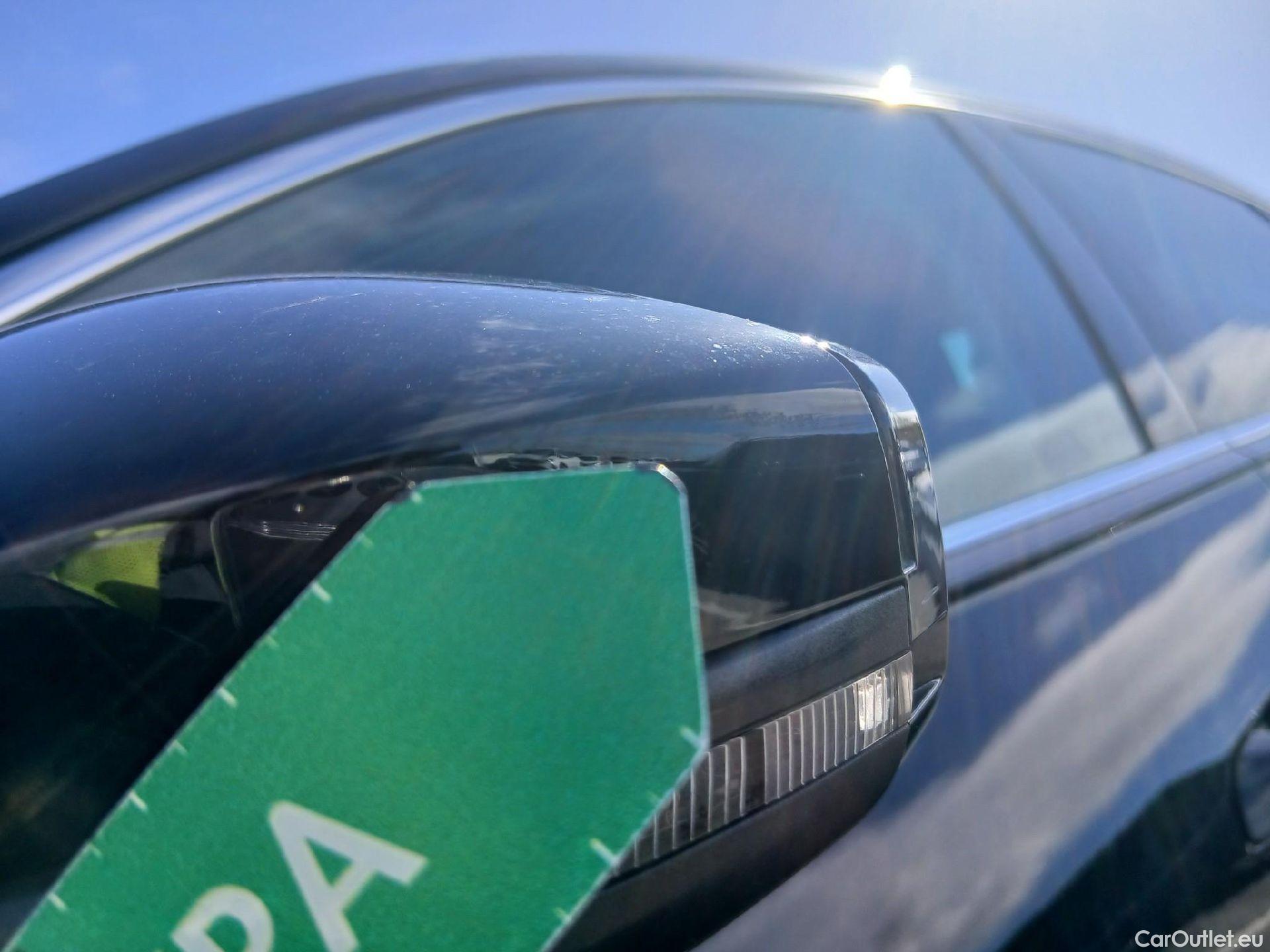  Audi  A6 AUDI  / 2018 / 4P / sedán 50 TFSIe quattro S tronic Sport #19