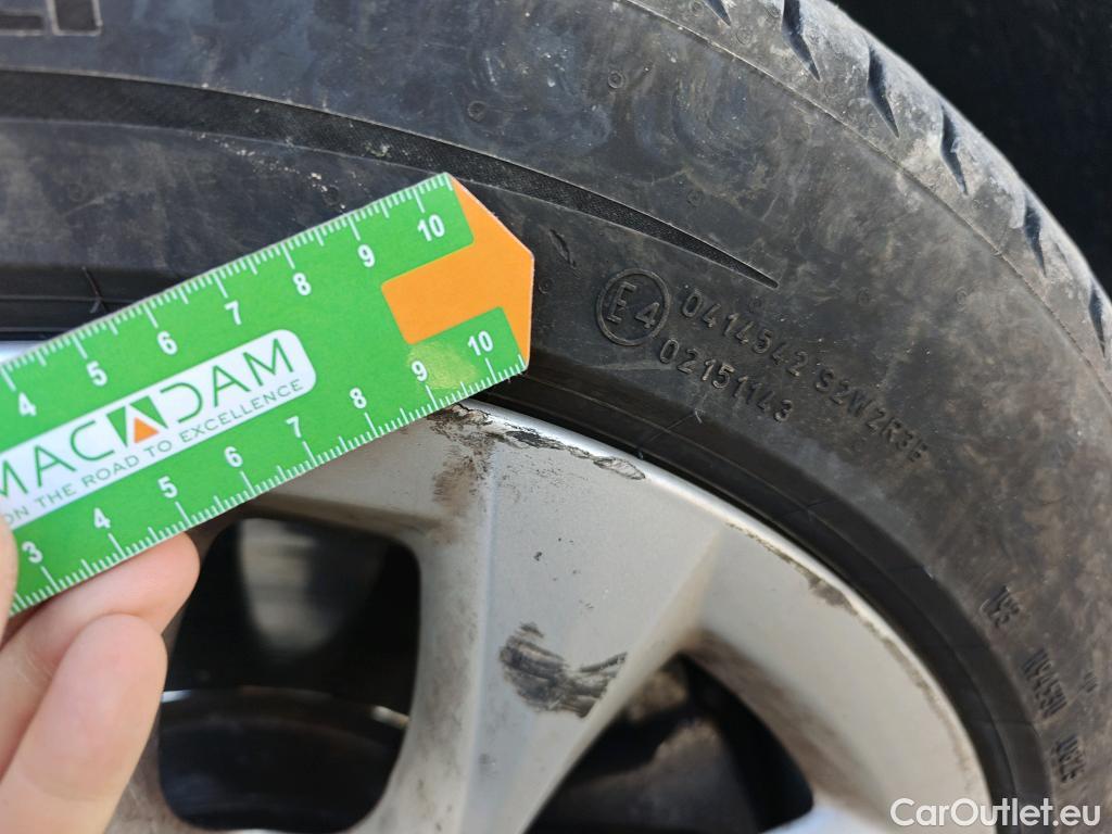  Bmw  Serie 2 BMW  Gran Tourer/2018/5P/monovolumen compacto 218d #12