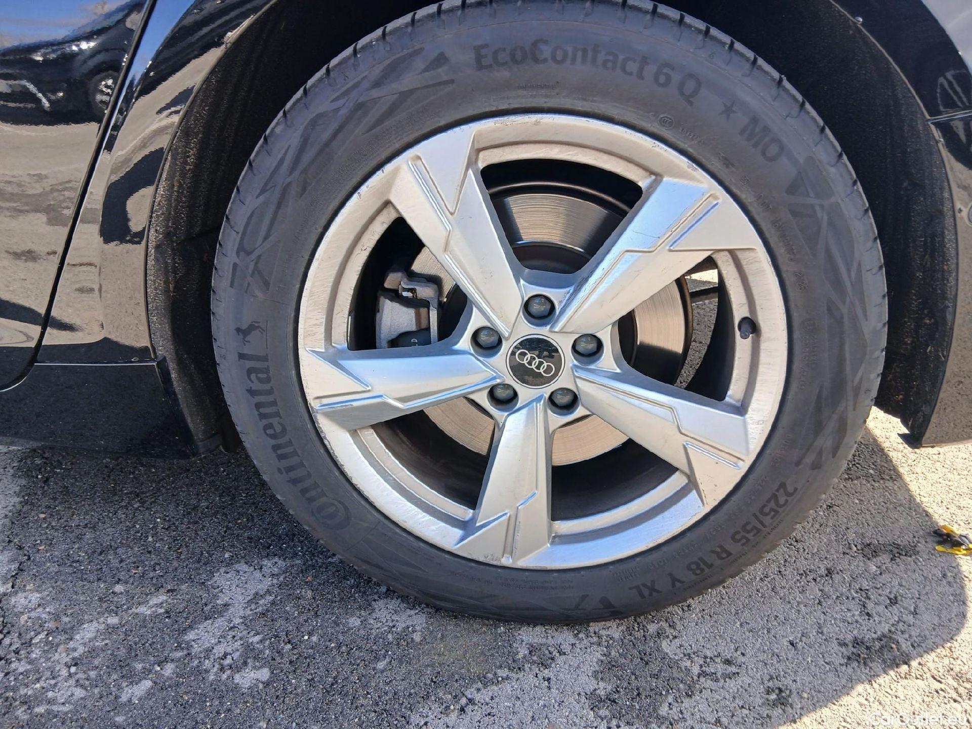  Audi  A6 AUDI  / 2018 / 4P / sedán 50 TFSIe quattro S tronic Sport #23