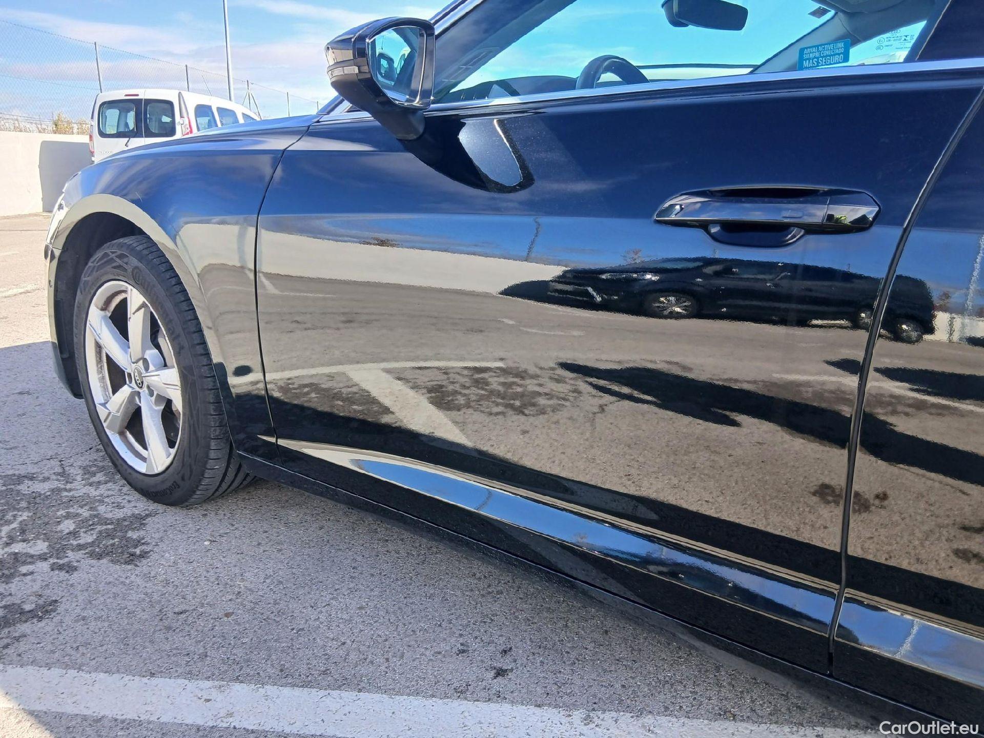  Audi  A6 AUDI  / 2018 / 4P / sedán 50 TFSIe quattro S tronic Sport #20