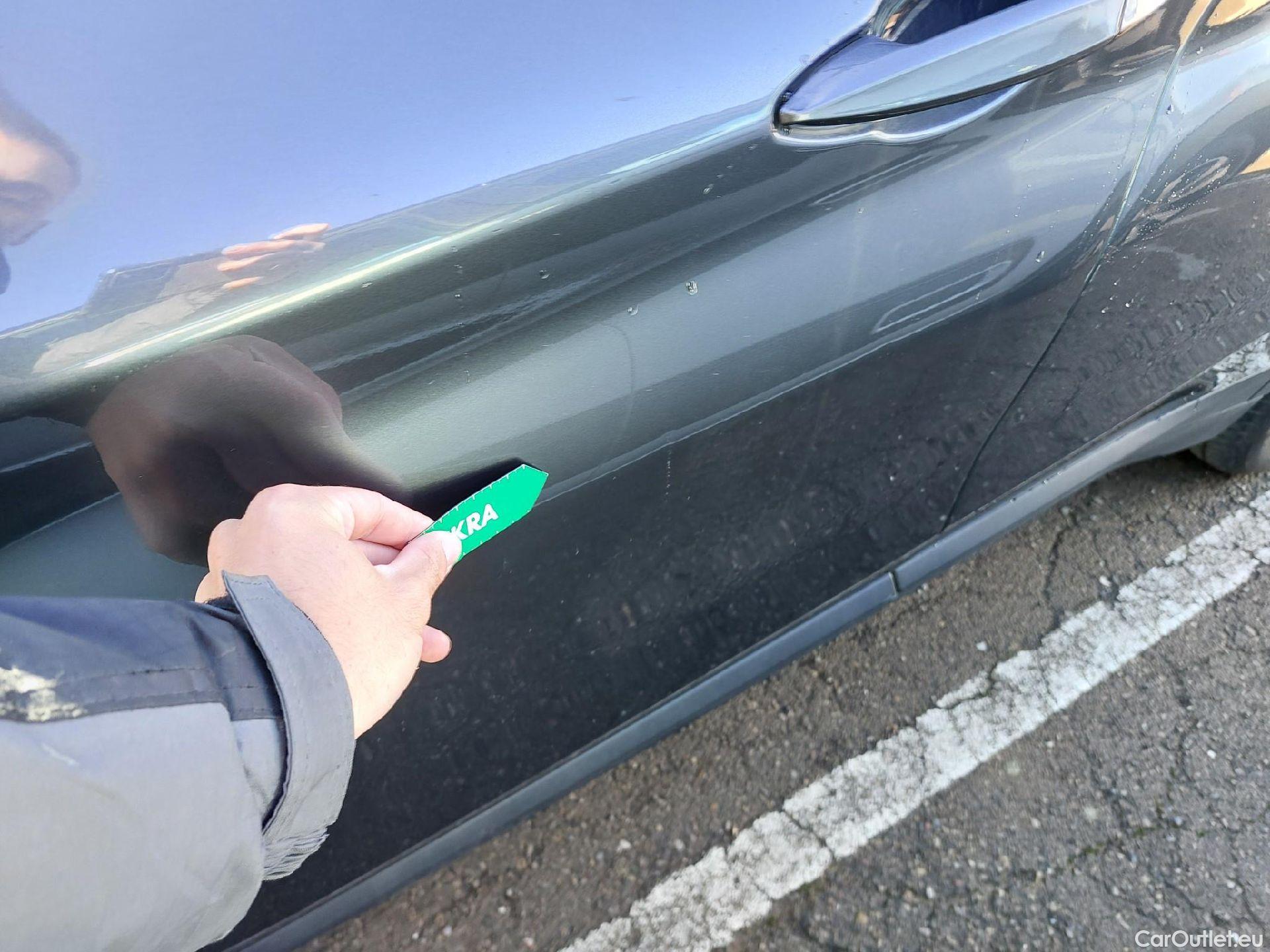  Bmw  X1 BMW  sDrive18i #9