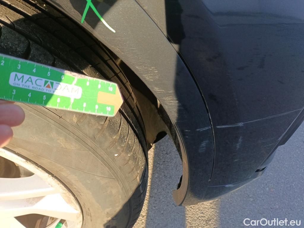  Audi  Q5 AUDI  / 2020 / 5P / todoterreno Advanced 35 TDI 120kW S tronic (AC2) #16