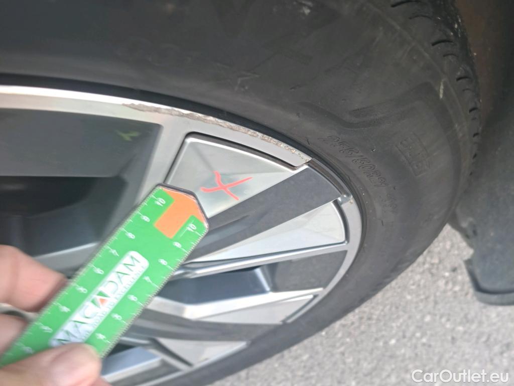  Bmw  iX BMW  / 2021 / 5P / todoterreno xDrive40 #10