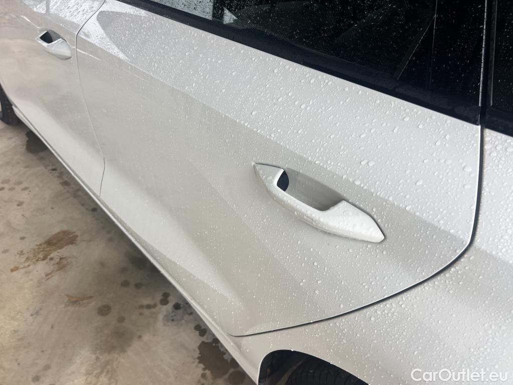  Audi  A3 AUDI  / 2020 / 5P / berlina con portón Sportback 30 TFSI 81kW (110CV) S tronic #1