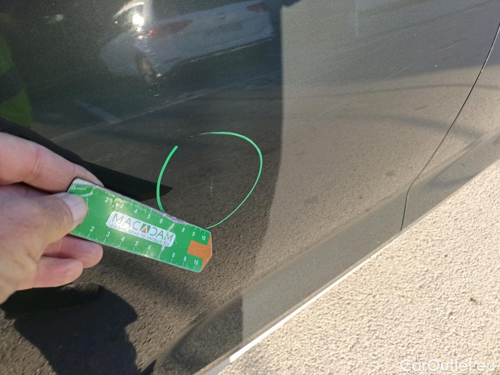  Audi  Q5 AUDI  / 2020 / 5P / todoterreno Advanced 35 TDI 120kW S tronic (AC2) #6