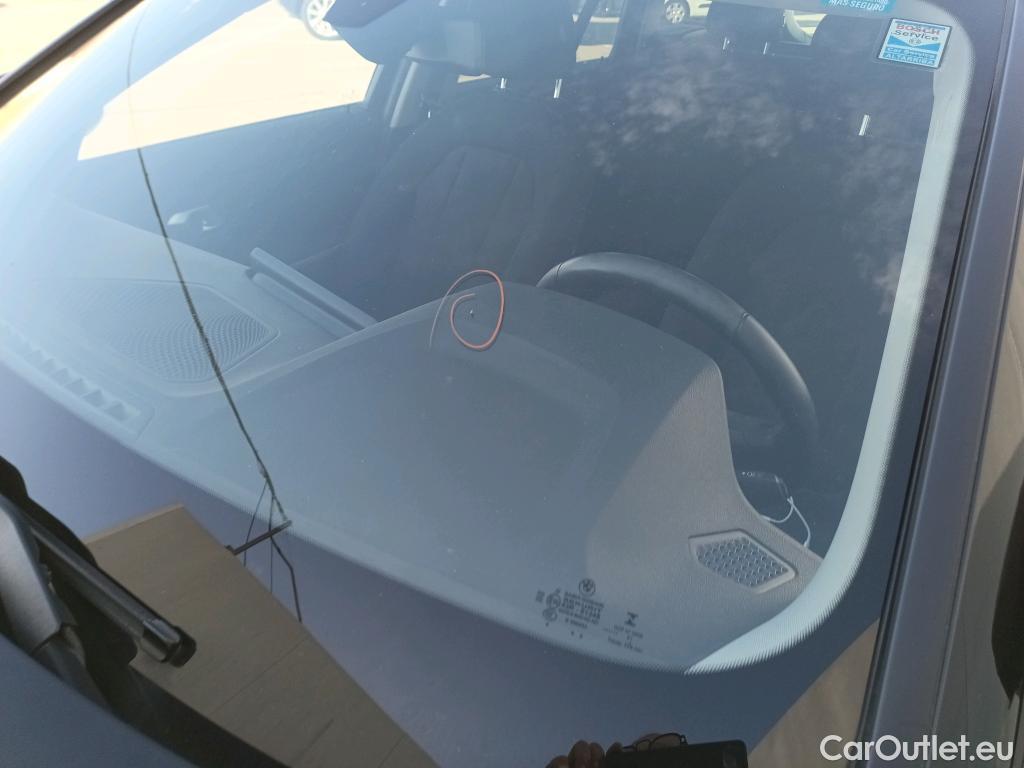  Bmw  Serie 3 BMW  / 2019 / 5P / familiar 318d Auto.Touring #1