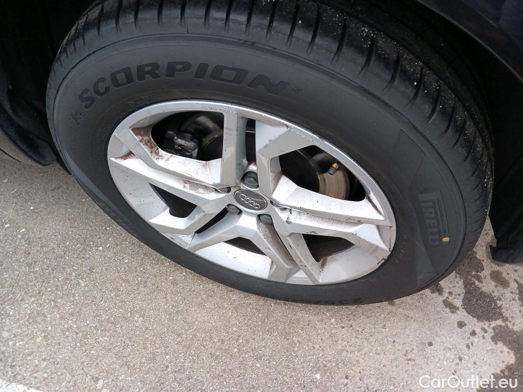  Audi  Q5 AUDI  / 2016 / 5P / todoterreno Design 35 TDI 120kW S tronic (AC) #6