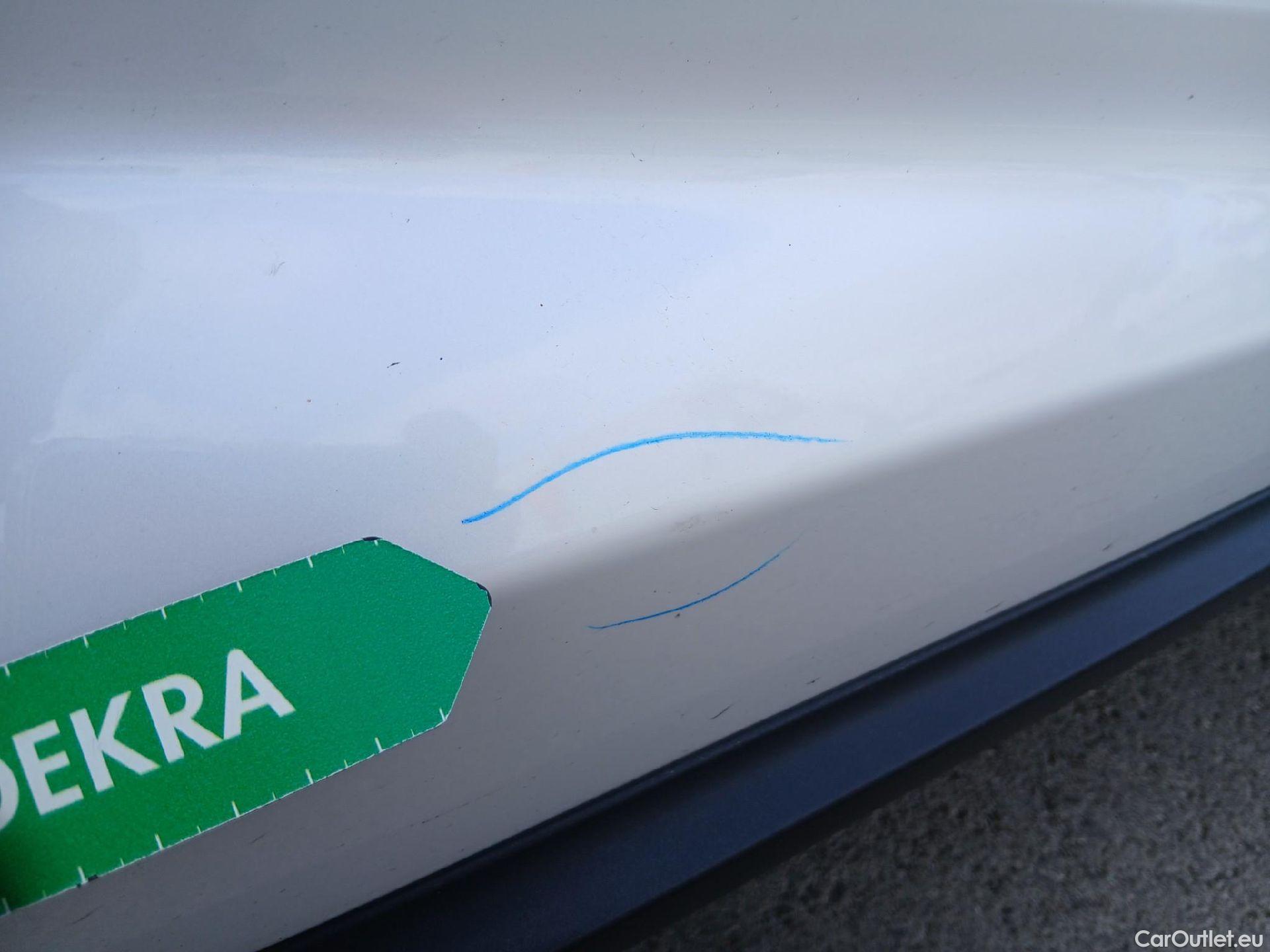  Lexus  NX LEXUS  / 2017 / 5P / todoterreno 2.5 300h Business Navigation 2WD (CX) #33