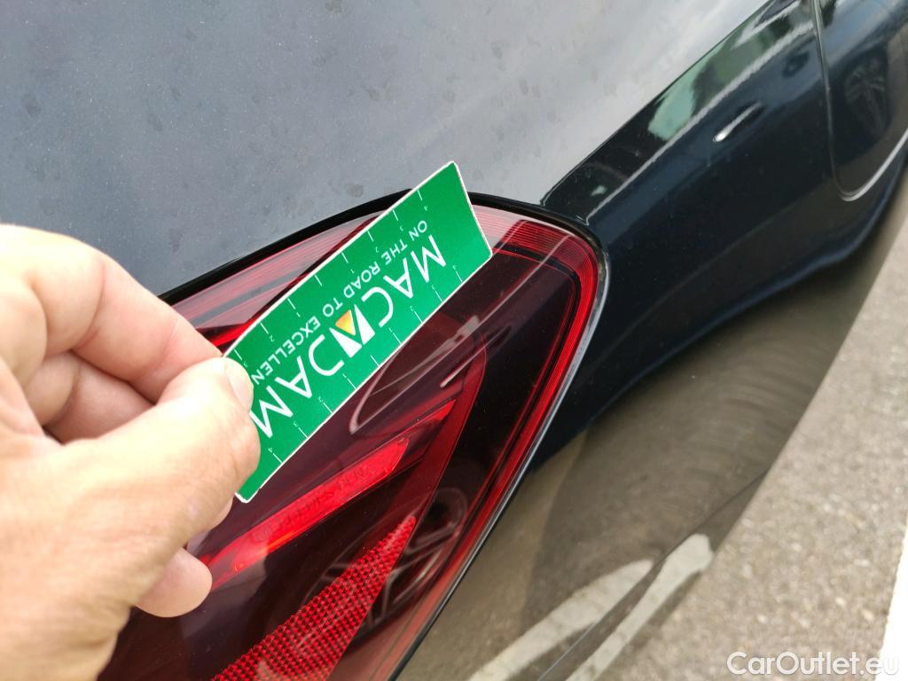  Mercedes  A-Klasse MERCEDES-BENZ Clase A / 2018 / 4P / sedán Sedán A 250 e #31