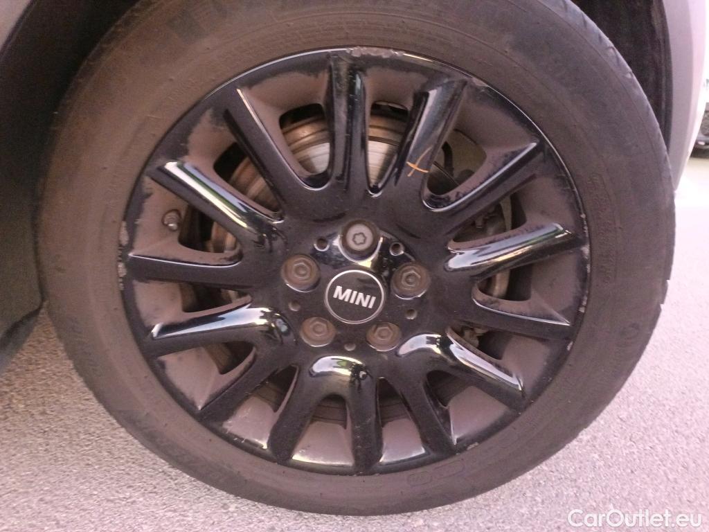  Mini  Cooper MINI MINI / 2014 / 5P / berlina con portón ONE 5 PUERTAS (CX) #1