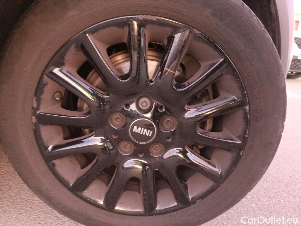  Mini  Cooper MINI MINI / 2014 / 5P / berlina con portón ONE 5 PUERTAS (CX) #2