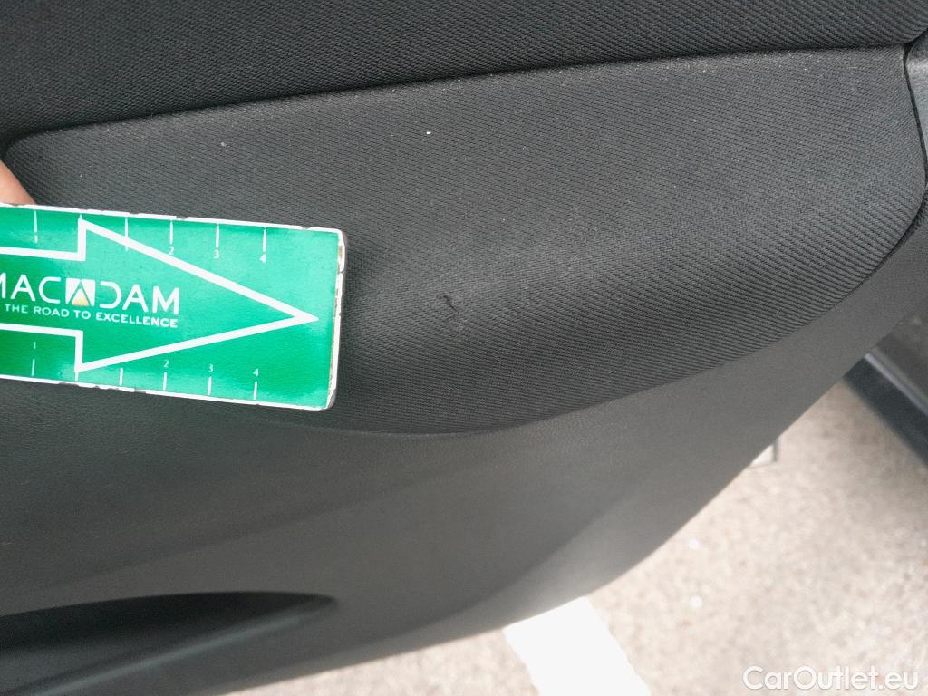  Opel  Crossland OPEL  X 5p 1G todoterreno 1.6T 73kW (99CV) Selective #11