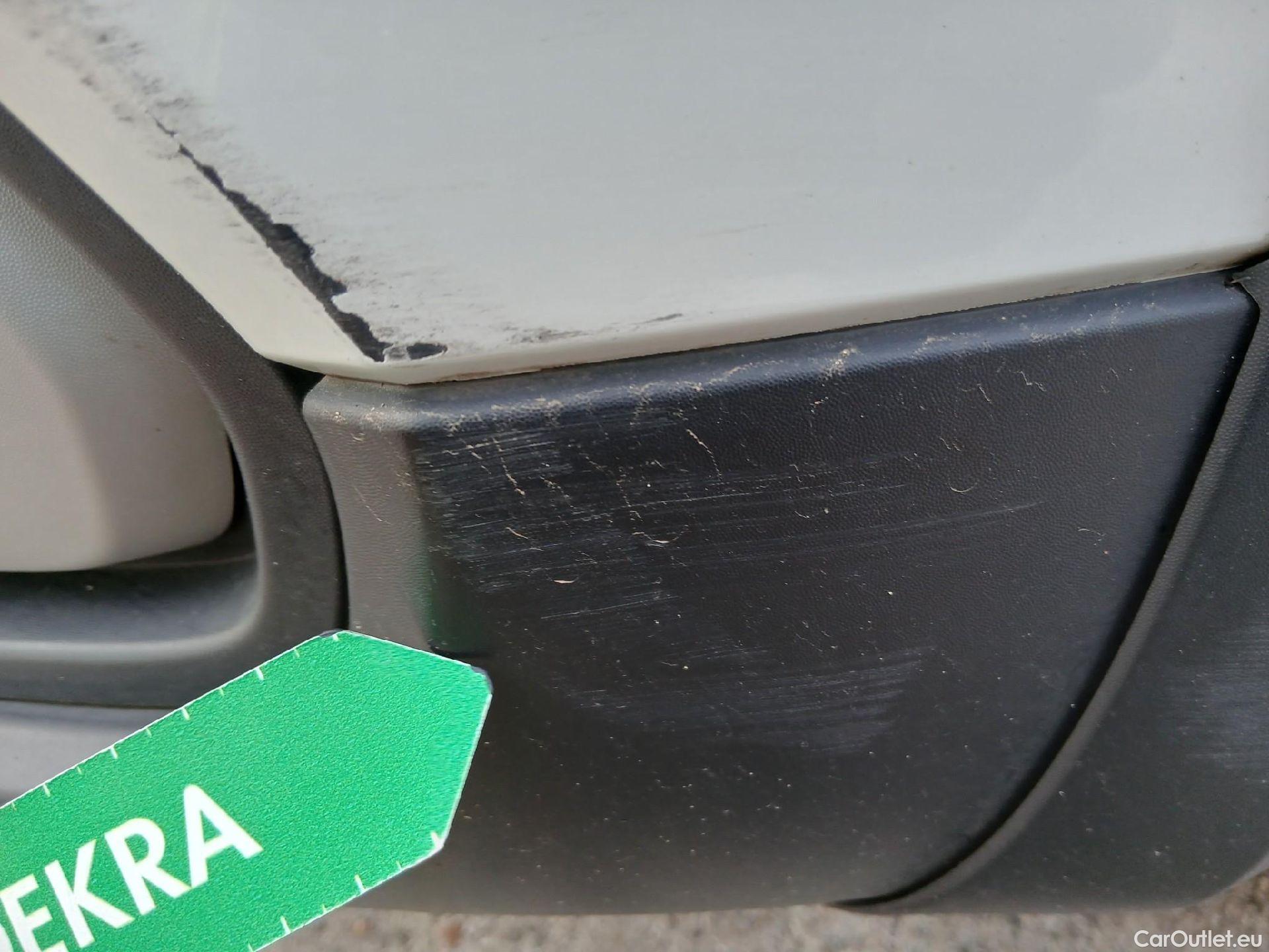  Dacia  Sandero DACIA  / 2016 / 5P / berlina con portón SL Aniversario TCE 74kW (100CV) GLP(SL) #8