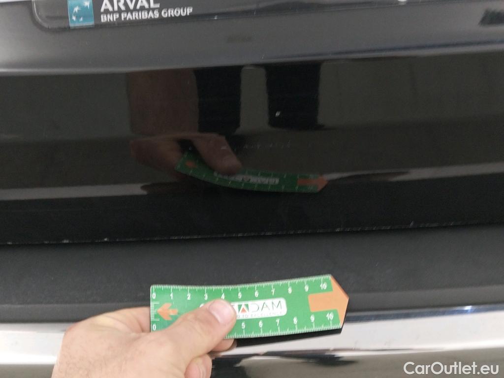  Peugeot  3008 PEUGEOT  / 2020 / 5P / todoterreno 1.5 BlueHDi 96kW (130CV) S&S Allure EAT8 #2