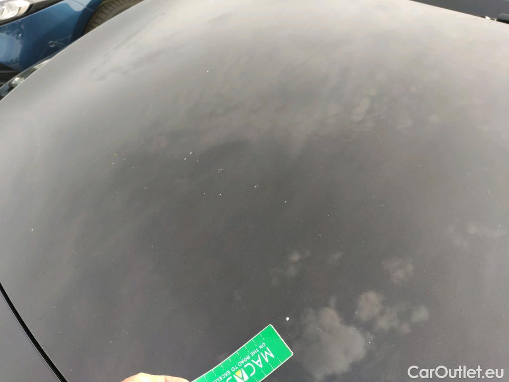  Mercedes  A-Klasse MERCEDES-BENZ Clase A / 2018 / 4P / sedán Sedán A 250 e #7