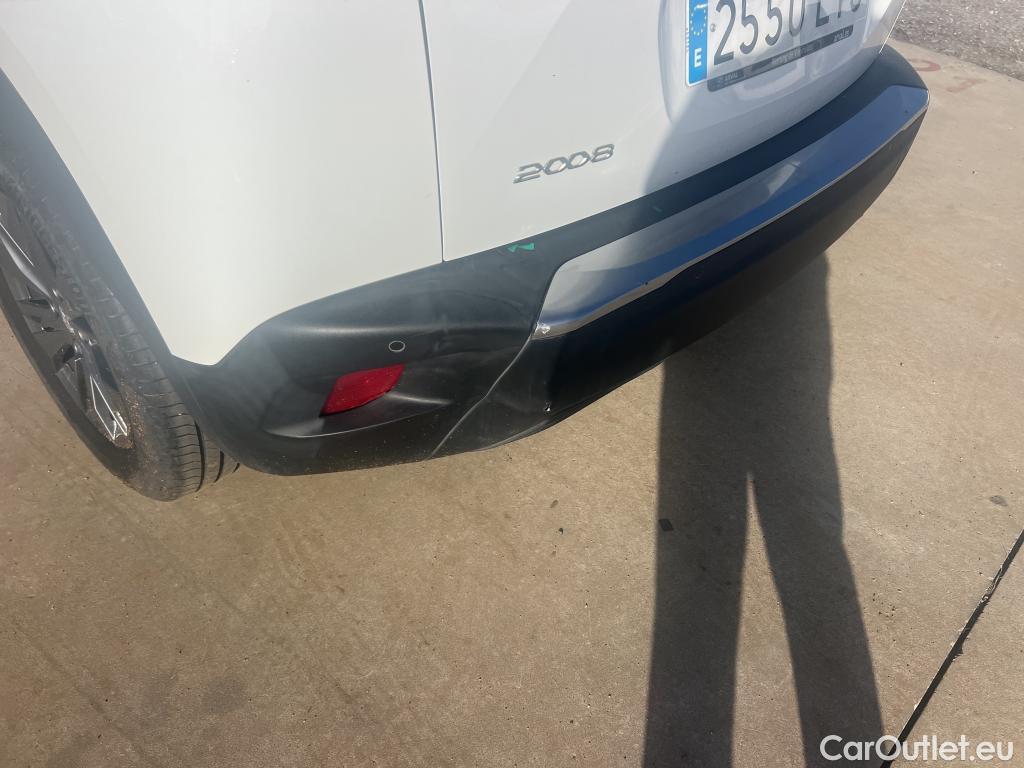  Peugeot  2008 PEUGEOT  / 2019 / 5P / todoterreno Active Pack BlueHDI 81kW (110CV) #3