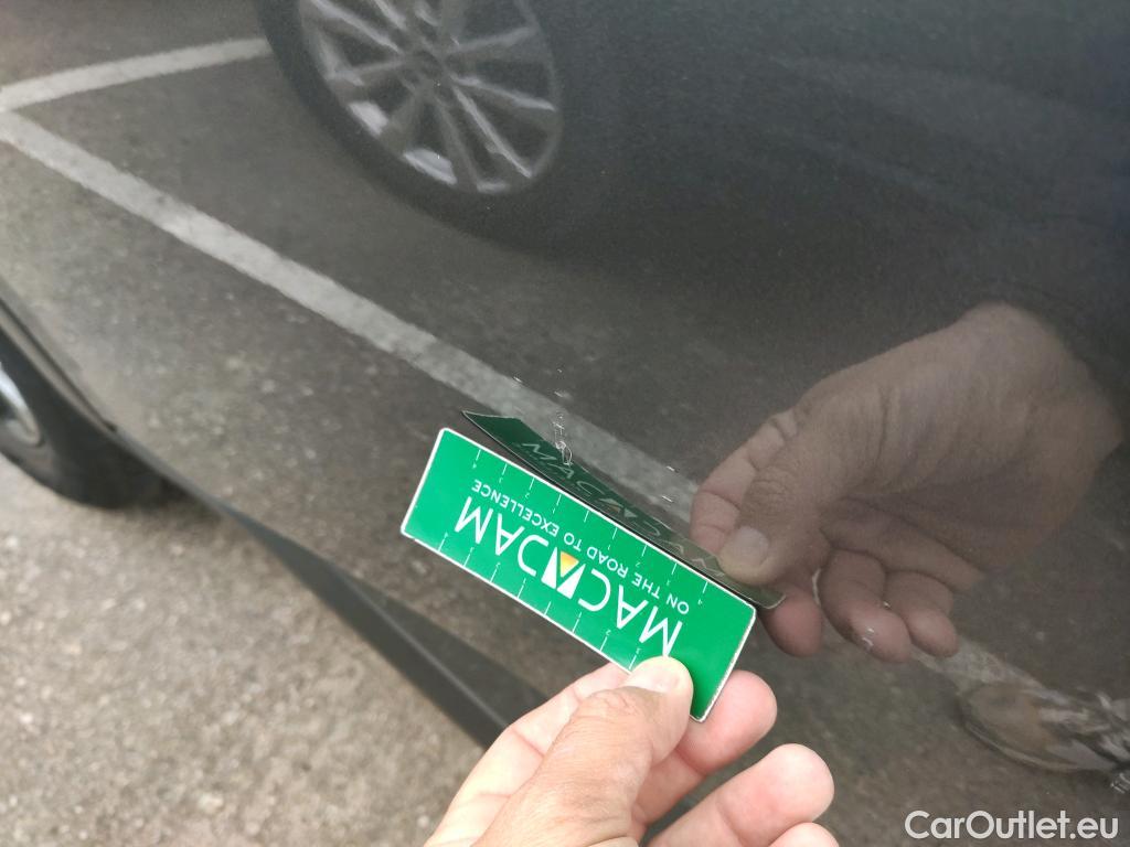  Nissan  Qashqai NISSAN  / 2021 / 5P / todoterreno DIG-T 116kW (158CV) mHEV Xtronic Acenta (AC) #9