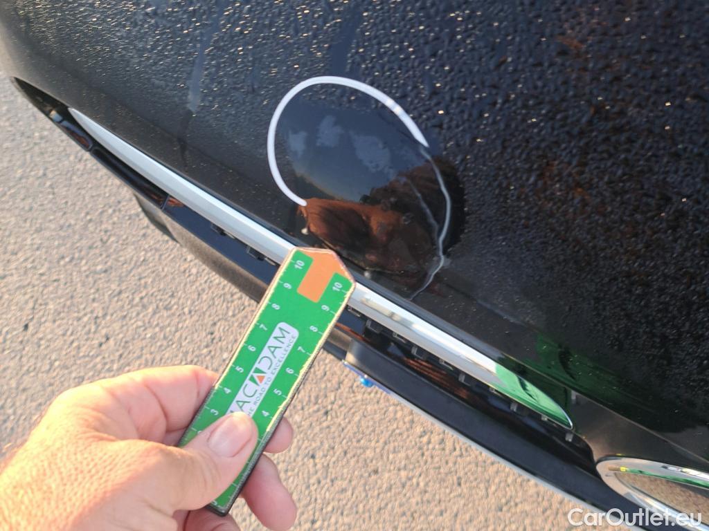  Mercedes  A-Klasse MERCEDES-BENZ Clase A / 2018 / 5P / berlina con portón A 250 e #17