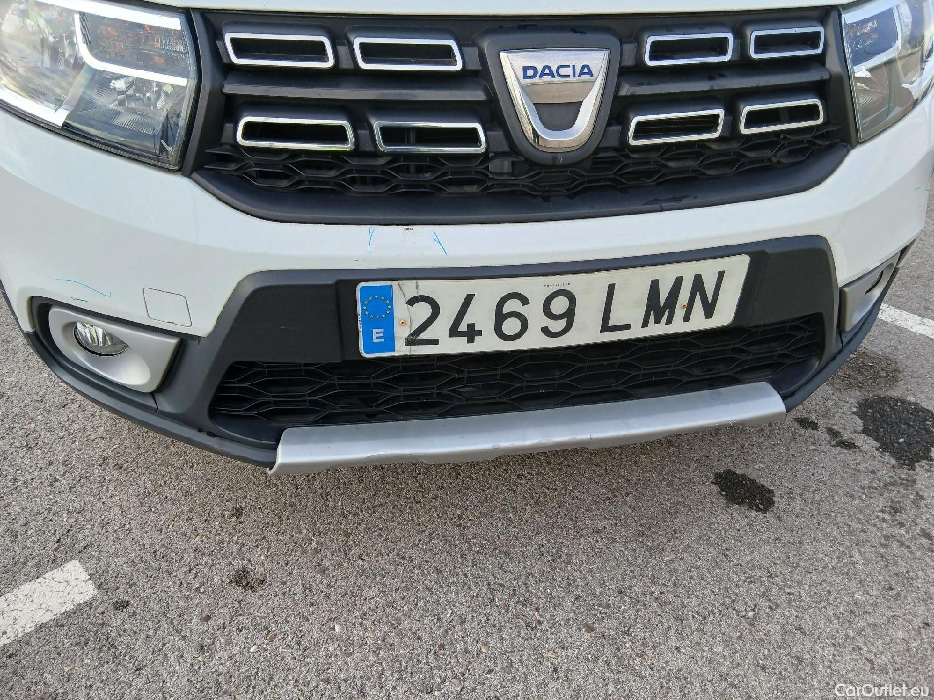  Dacia  Sandero DACIA  / 2016 / 5P / berlina con portón SL Aniversario TCE 74kW (100CV) GLP(SL) #37