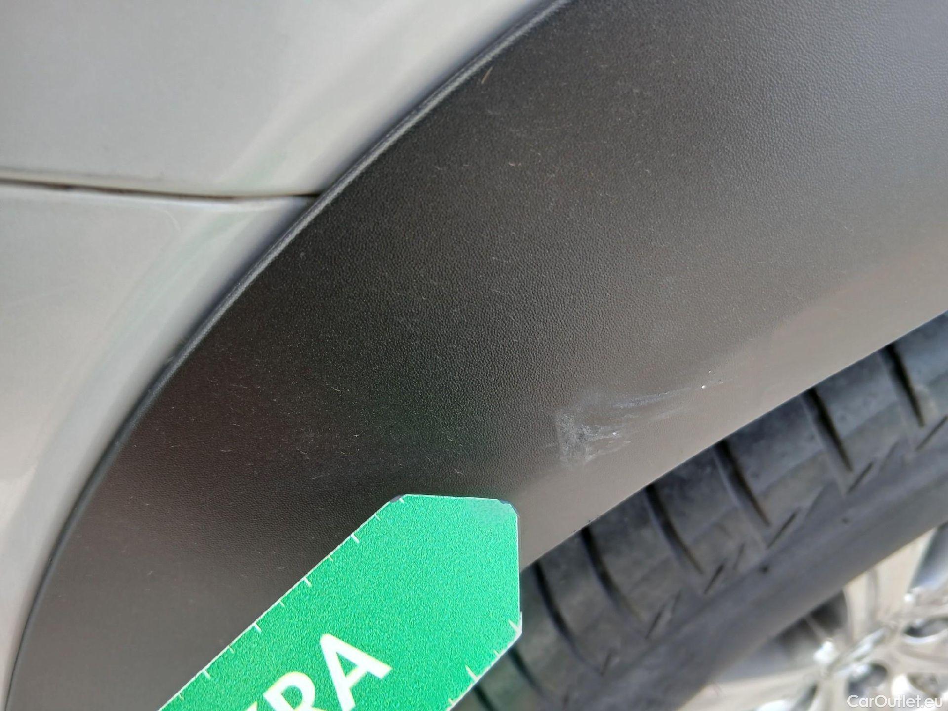  Lexus  NX LEXUS  / 2017 / 5P / todoterreno 2.5 300h Business Navigation 2WD (CX) #26