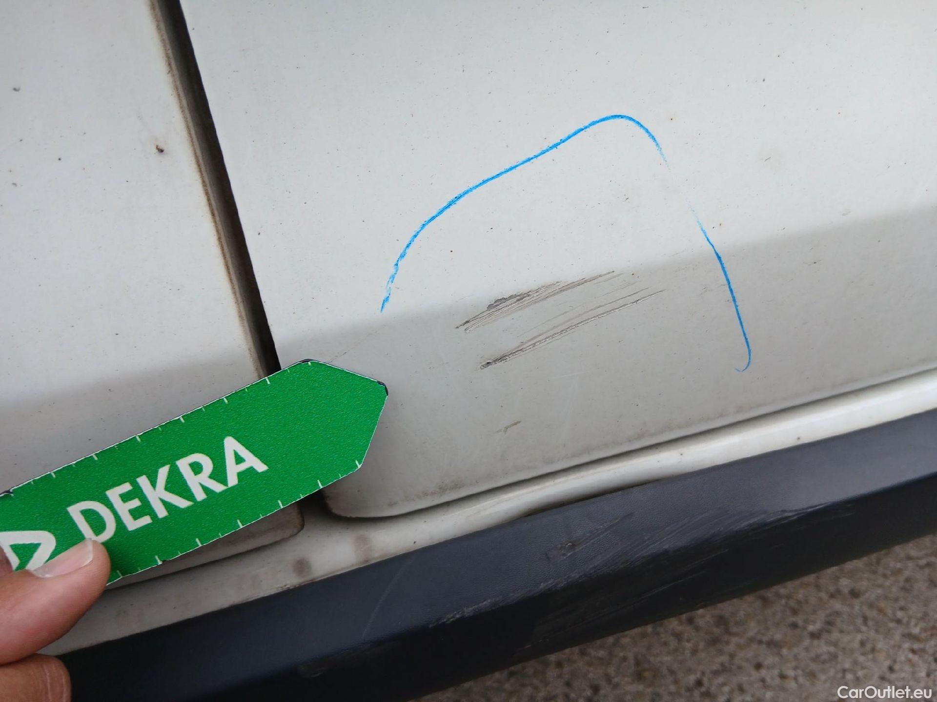  Dacia  Sandero DACIA  / 2016 / 5P / berlina con portón SL Aniversario TCE 74kW (100CV) GLP(SL) #24