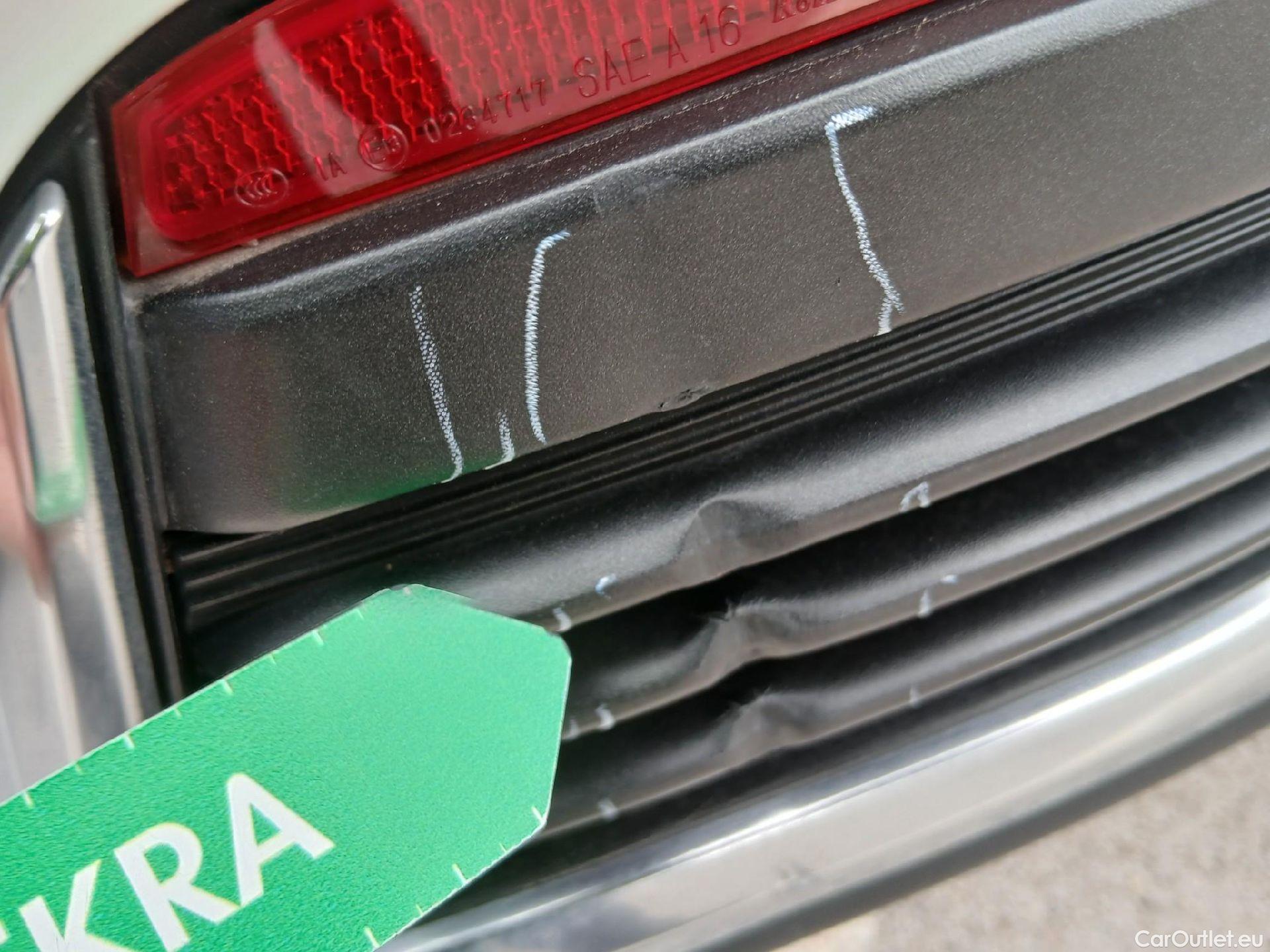  Lexus  NX LEXUS  / 2017 / 5P / todoterreno 2.5 300h Business Navigation 2WD (CX) #19