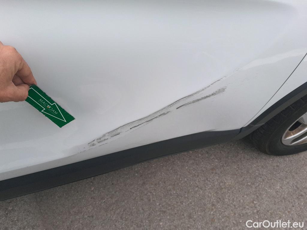  Opel  Crossland OPEL  X 5p 1G todoterreno 1.6T 73kW (99CV) Selective #4