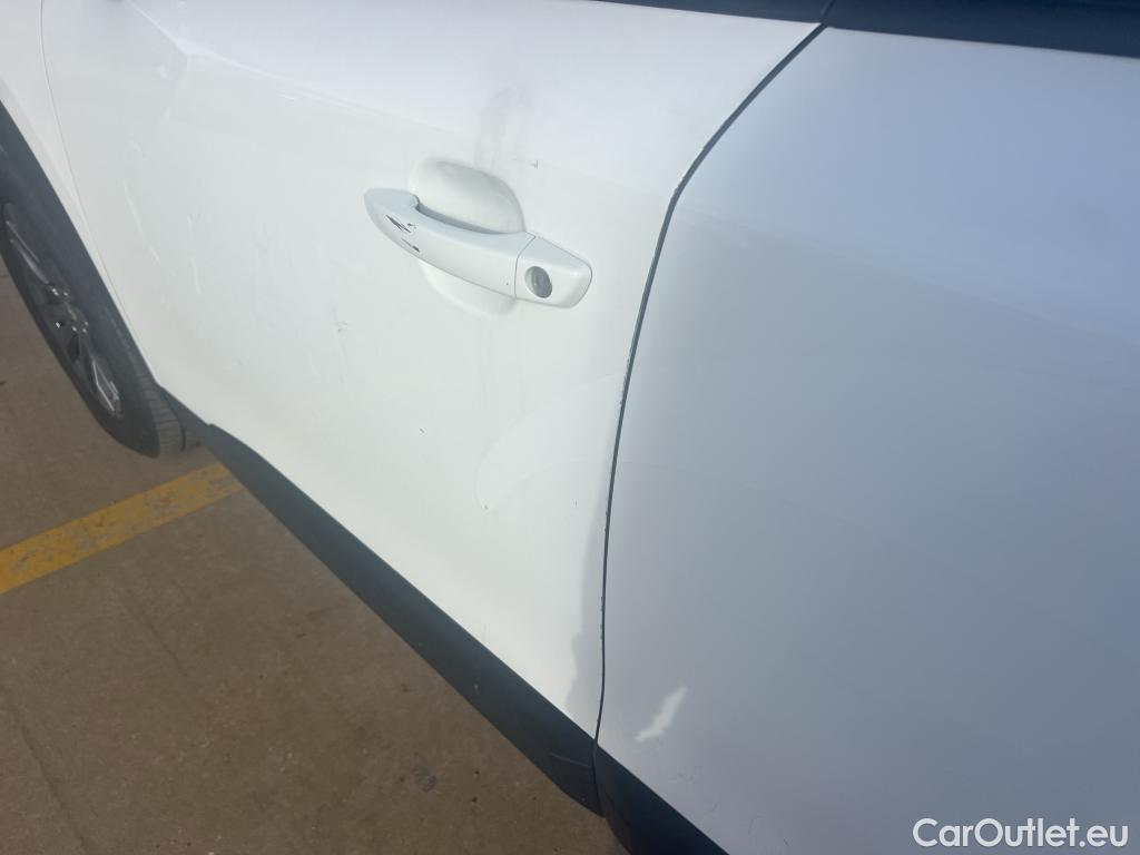  Peugeot  2008 PEUGEOT  / 2019 / 5P / todoterreno Active Pack BlueHDI 81kW (110CV) #10