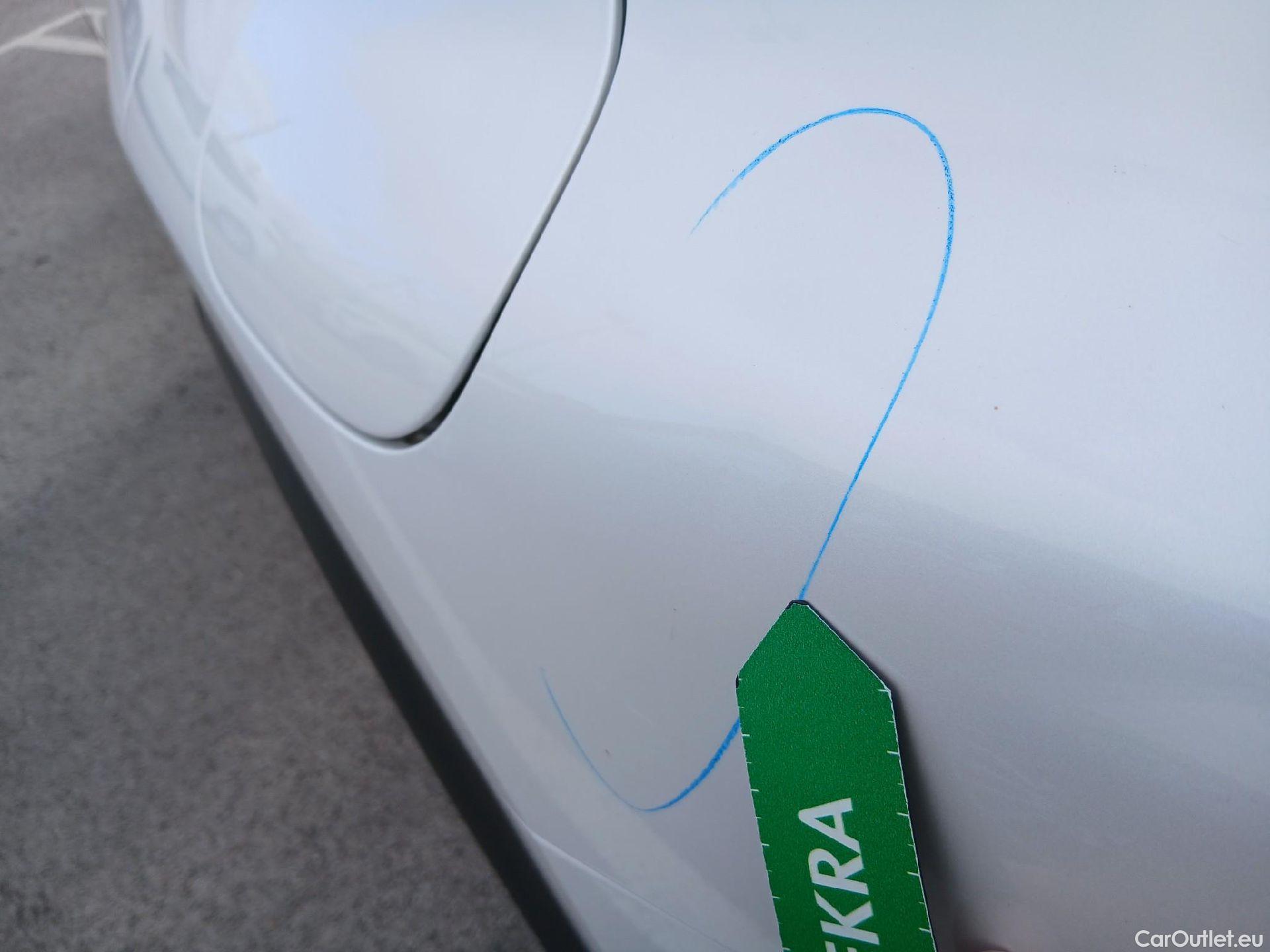  Lexus  NX LEXUS  / 2017 / 5P / todoterreno 2.5 300h Business Navigation 2WD (CX) #15