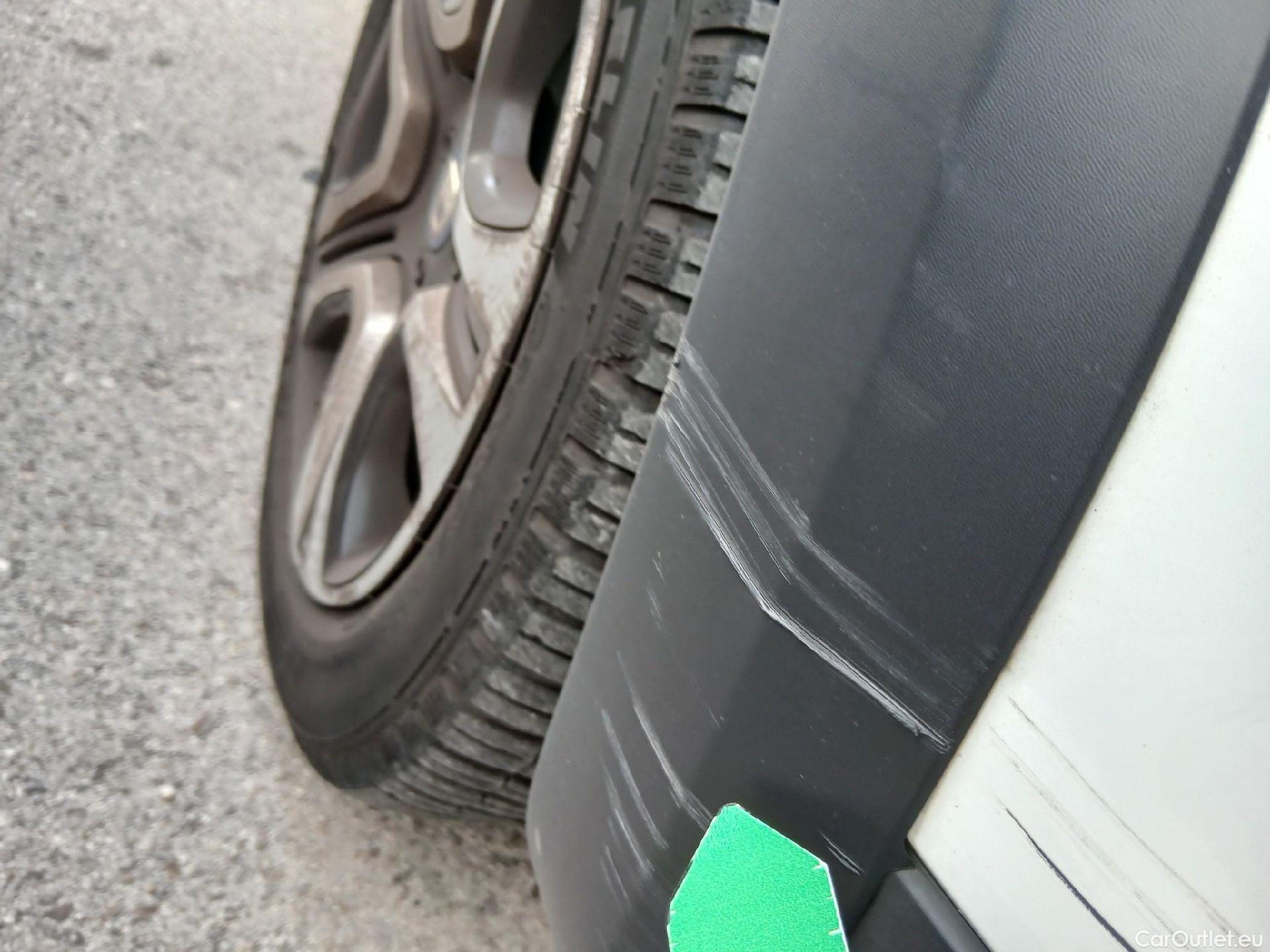  Dacia  Sandero DACIA  / 2016 / 5P / berlina con portón SL Aniversario TCE 74kW (100CV) GLP(SL) #30