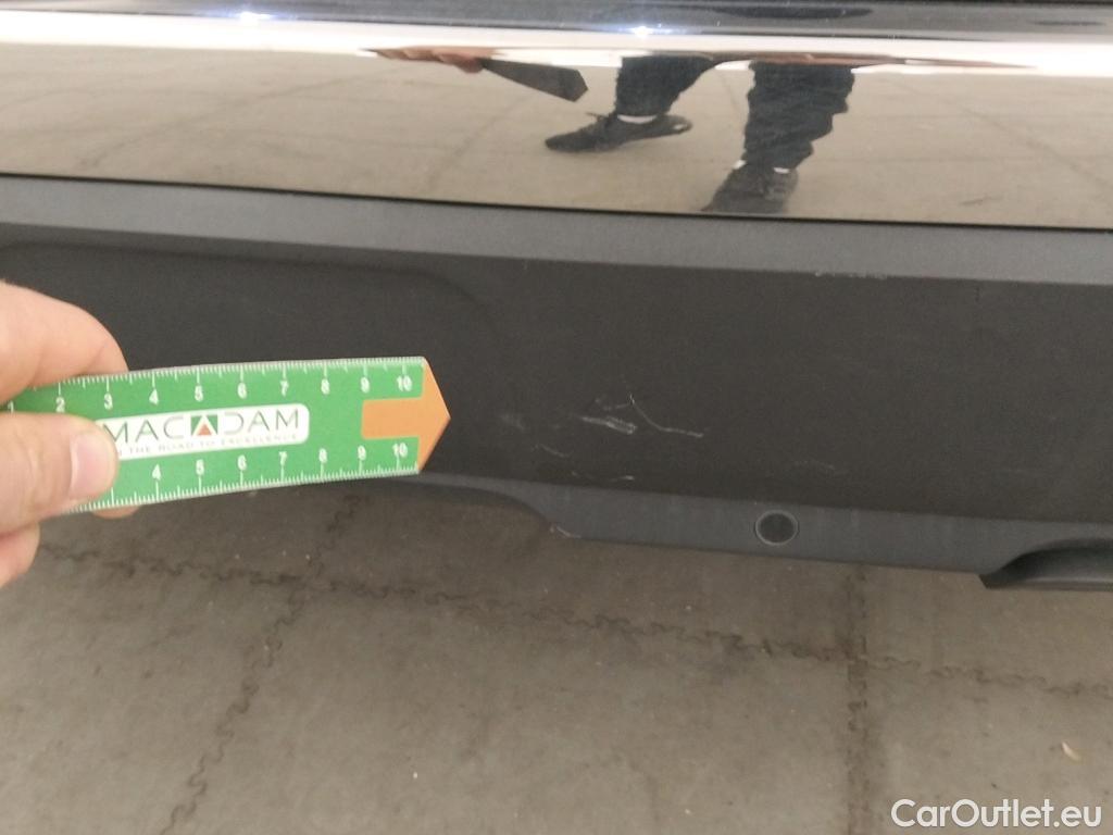  Peugeot  3008 PEUGEOT  / 2020 / 5P / todoterreno 1.5 BlueHDi 96kW (130CV) S&S Allure EAT8 #26