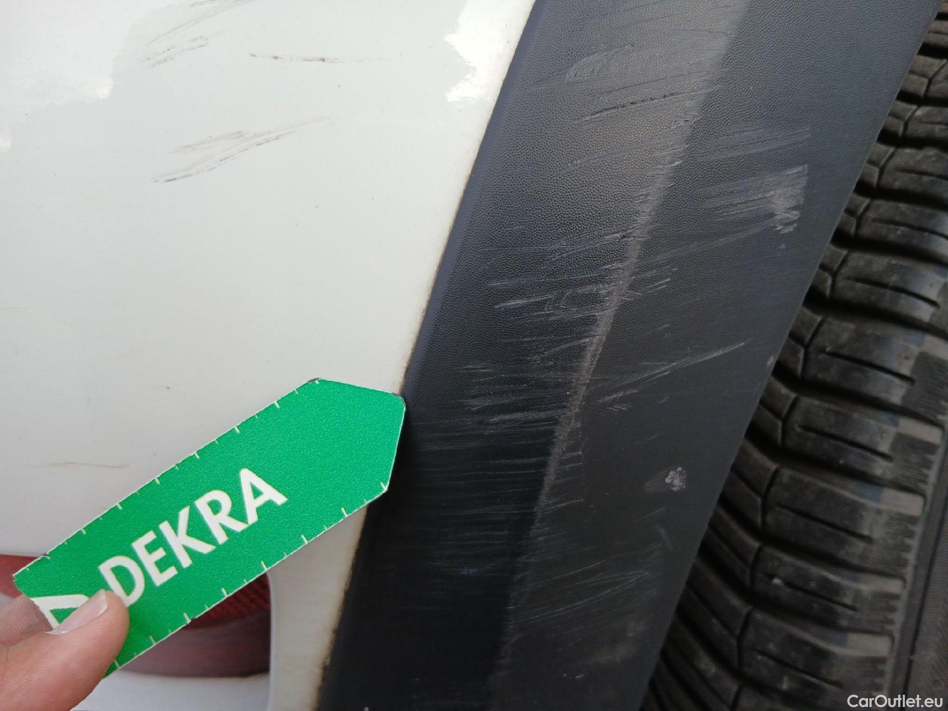  Dacia  Sandero DACIA  / 2016 / 5P / berlina con portón SL Aniversario TCE 74kW (100CV) GLP(SL) #22