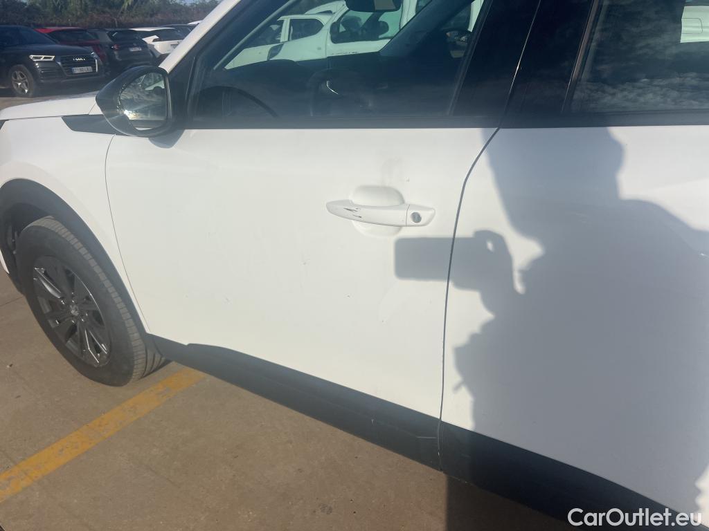  Peugeot  2008 PEUGEOT  / 2019 / 5P / todoterreno Active Pack BlueHDI 81kW (110CV) #8