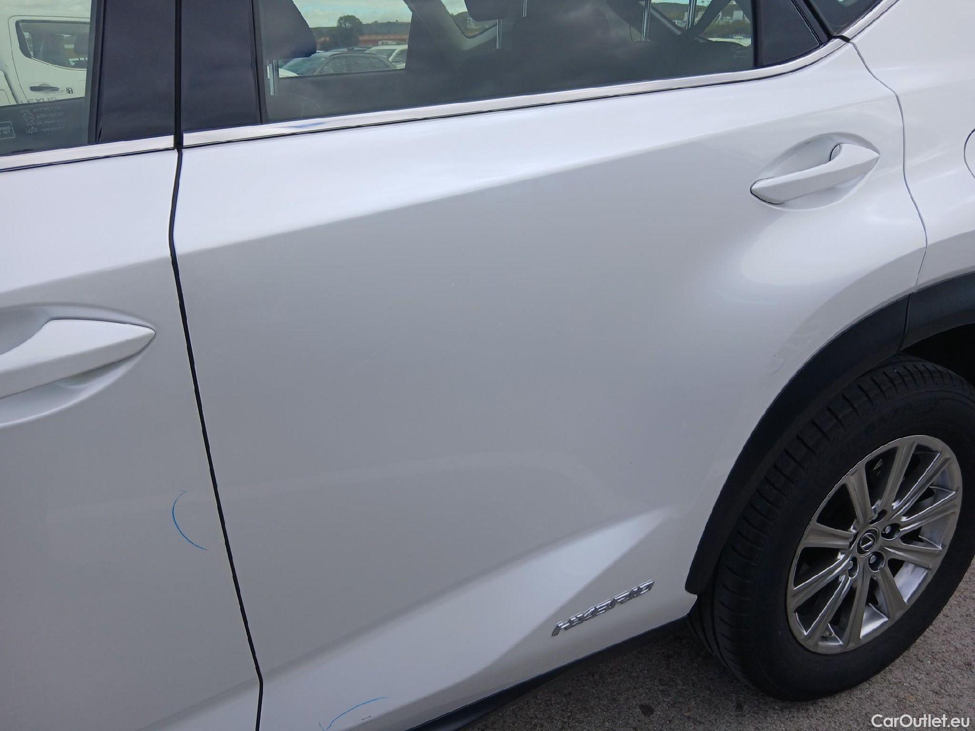  Lexus  NX LEXUS  / 2017 / 5P / todoterreno 2.5 300h Business Navigation 2WD (CX) #10