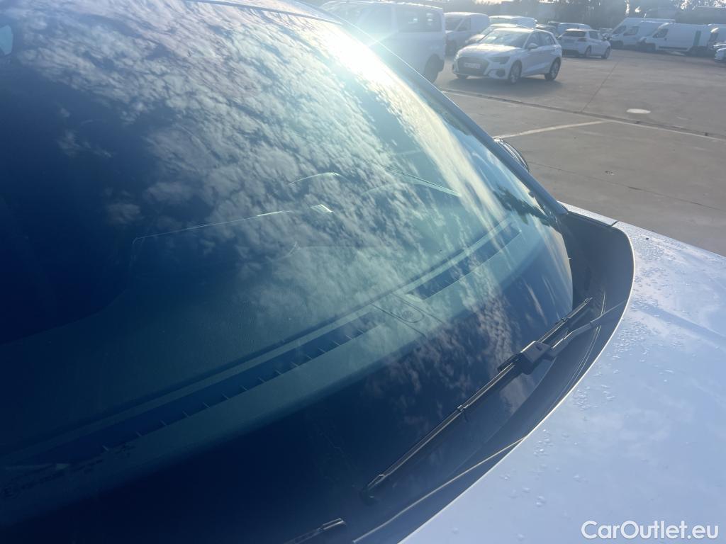  Peugeot  2008 PEUGEOT  / 2019 / 5P / todoterreno Active Pack BlueHDI 81kW (110CV) #1