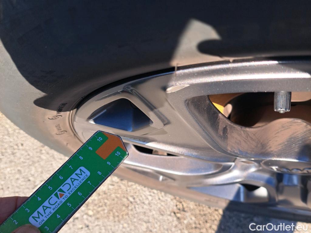  Jeep  Patriot JEEP Renegade / 2014 / 5P / todoterreno 80 Aniversario 1.0G 88kW (120CV) 4x2(SP) #16