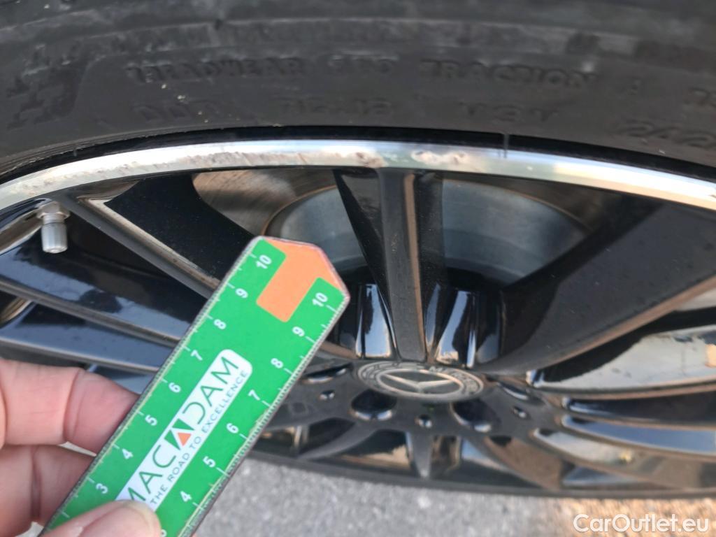  Mercedes  A-Klasse MERCEDES-BENZ Clase A / 2018 / 5P / berlina con portón A 250 e #6