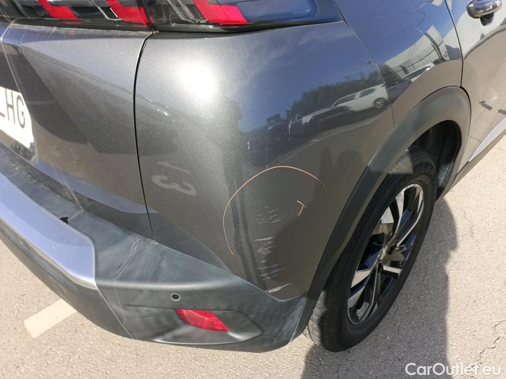  Peugeot  2008 PEUGEOT  / 2019 / 5P / todoterreno Allure BlueHDI 100 S&S BVM6 #18