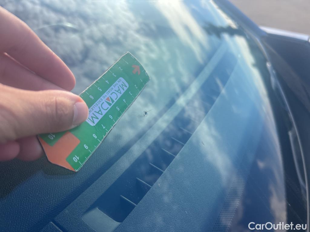  Peugeot  2008 PEUGEOT  / 2019 / 5P / todoterreno Active Pack BlueHDI 81kW (110CV) #2