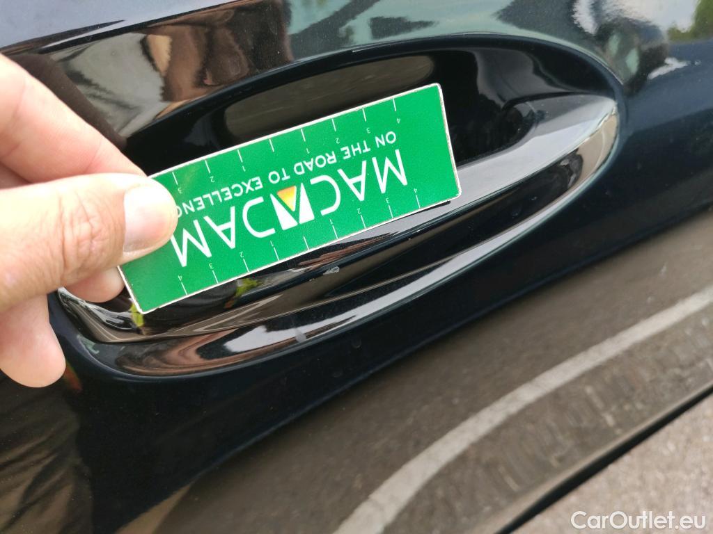  Mercedes  A-Klasse MERCEDES-BENZ Clase A / 2018 / 4P / sedán Sedán A 250 e #27