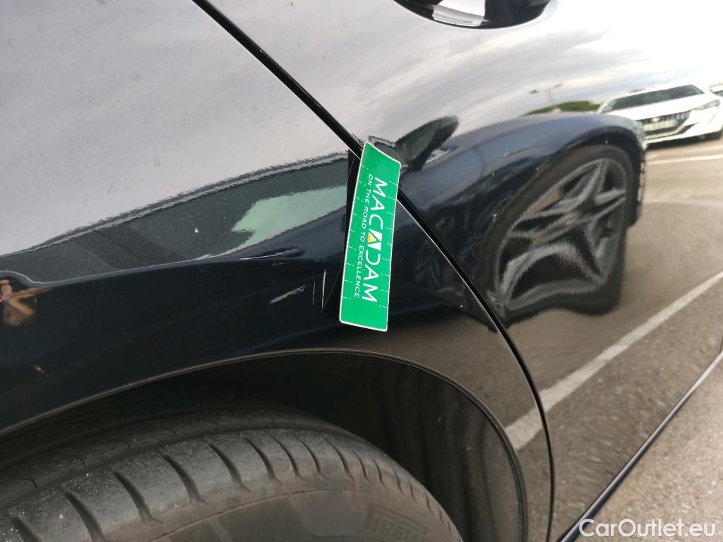  Mercedes  A-Klasse MERCEDES-BENZ Clase A / 2018 / 4P / sedán Sedán A 250 e #11