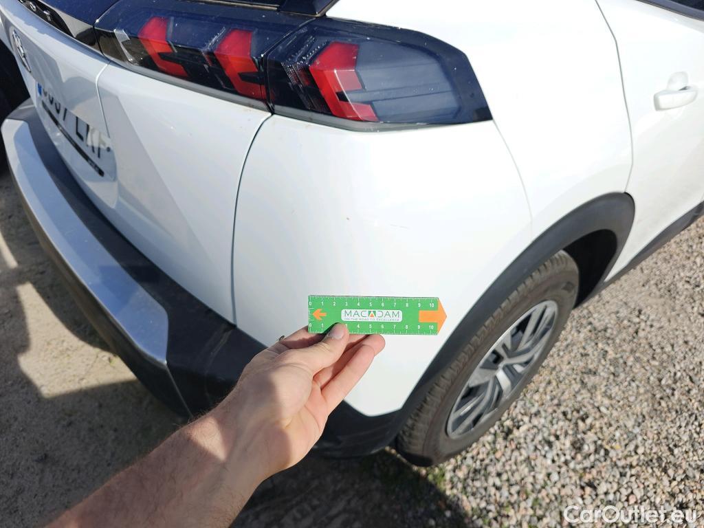  Peugeot  2008 PEUGEOT  / 2019 / 5P / todoterreno Active Puretech 100 S&S BVM6 #35