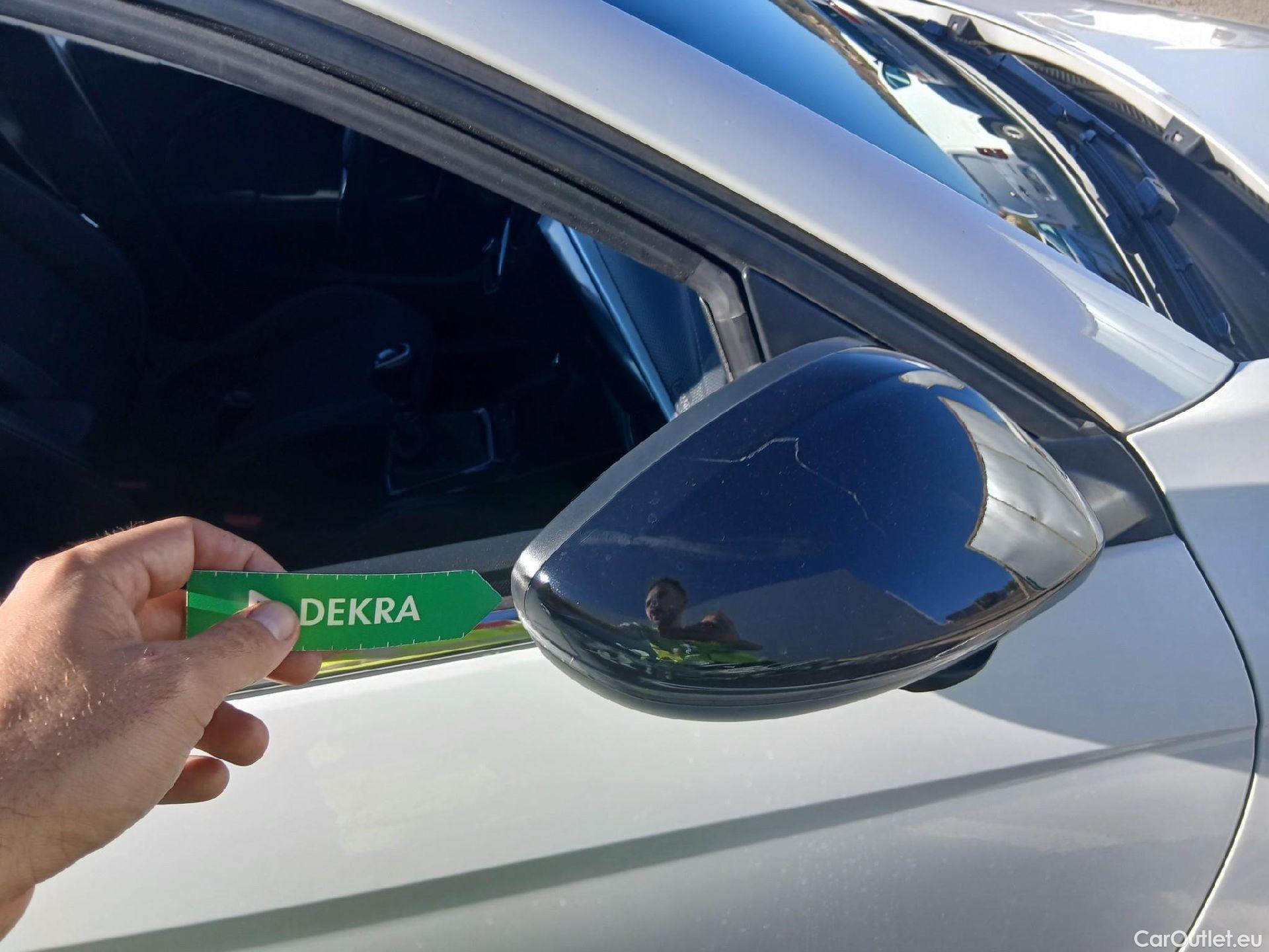  Opel  Corsa  F Elegance 1.2 T XHL 100CV MT6 E6d #37