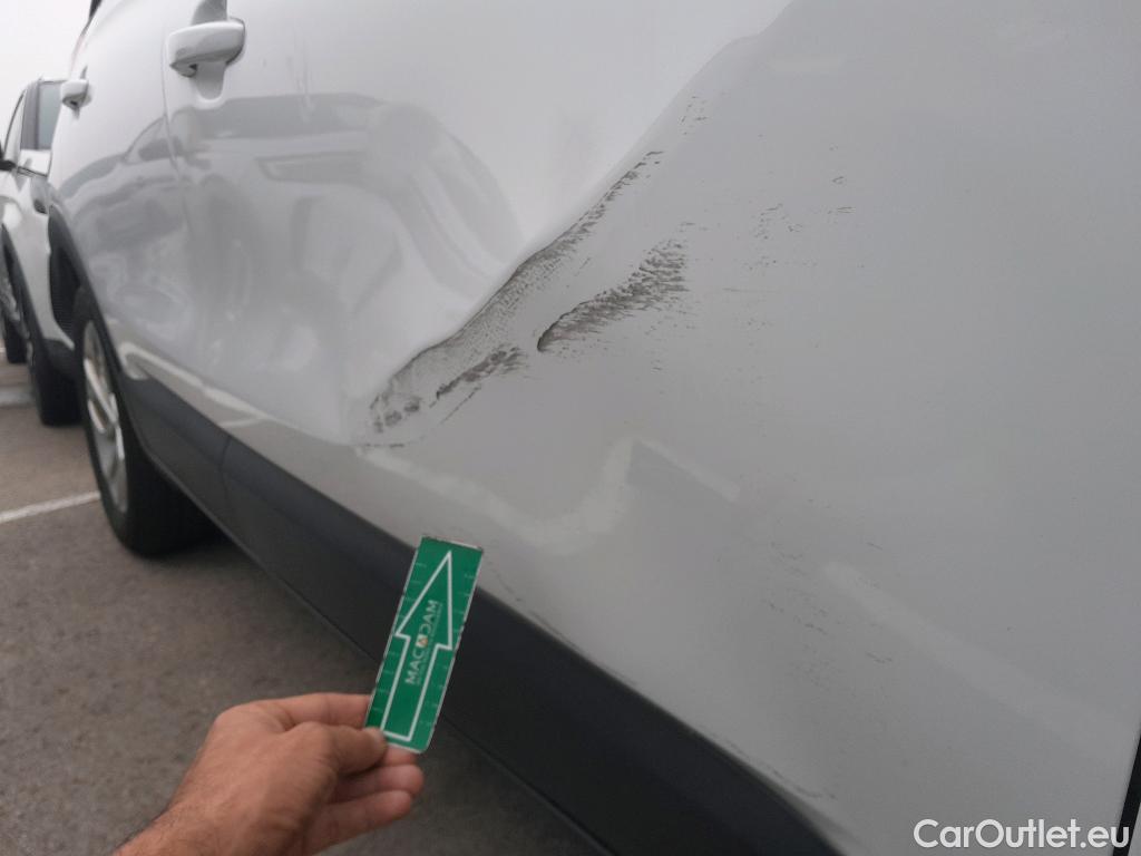  Opel  Crossland OPEL  X 5p 1G todoterreno 1.6T 73kW (99CV) Selective #5