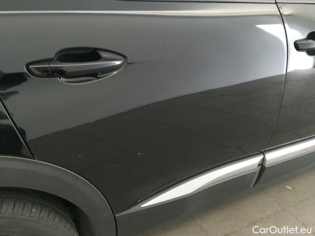  Peugeot  3008 PEUGEOT  / 2020 / 5P / todoterreno 1.5 BlueHDi 96kW (130CV) S&S Allure EAT8 #17