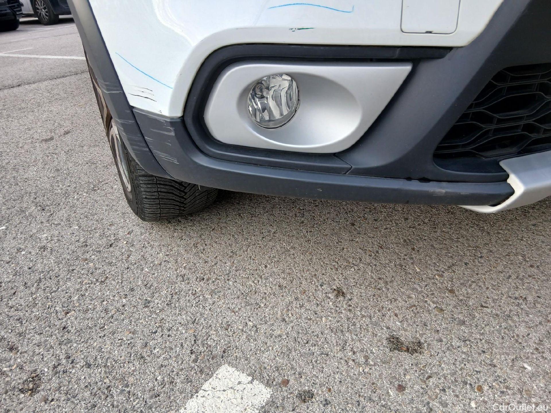  Dacia  Sandero DACIA  / 2016 / 5P / berlina con portón SL Aniversario TCE 74kW (100CV) GLP(SL) #7