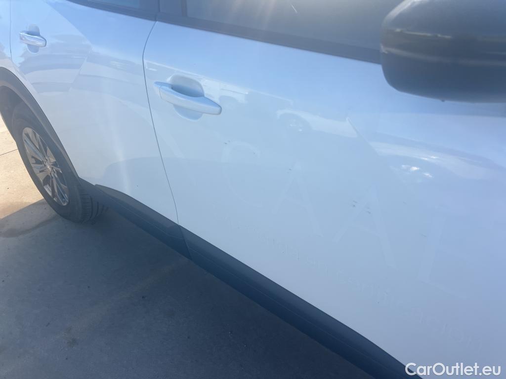  Peugeot  2008 PEUGEOT  / 2019 / 5P / todoterreno Active Pack BlueHDI 81kW (110CV) #9