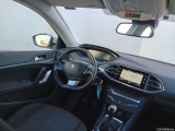  Peugeot  308 PEUGEOT  / 2017 / 5P / berlina con portón 5p Active Pack BlueHDi 130 S&S #3